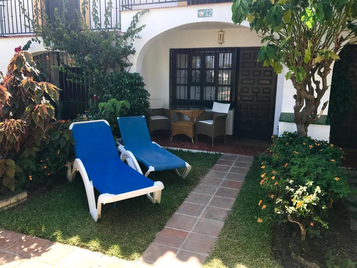 Villa Adosado En Residencial Sitio de Calahonda Zimmer foto