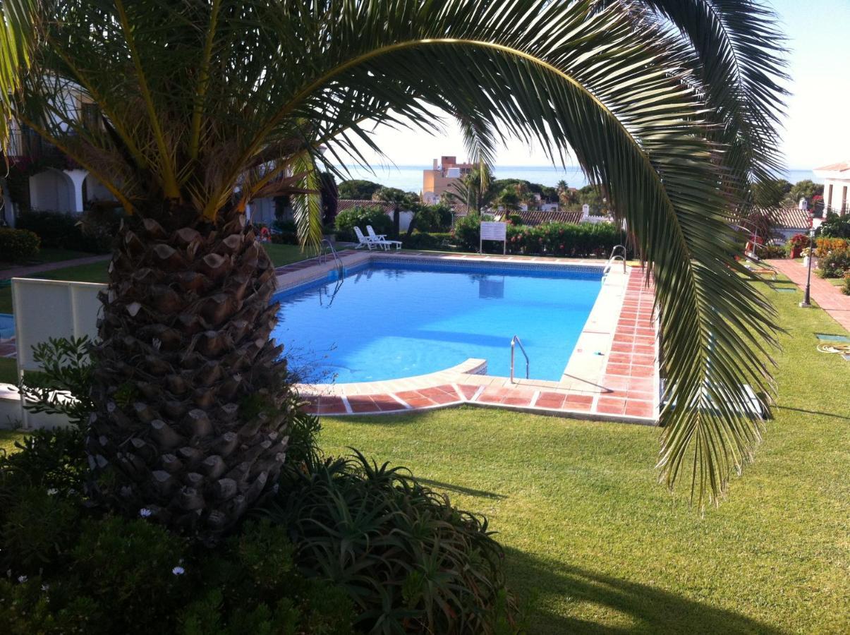 Villa Adosado En Residencial Sitio de Calahonda Zimmer foto